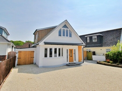 4 bedroom detached house for sale in Lake Road, Poole, Dorset, BH15