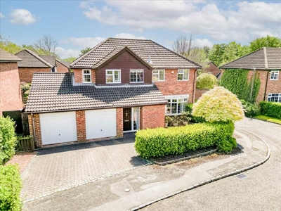 4 bedroom detached house for sale in Lower Stonehayes, Great Linford, Milton Keynes, MK14