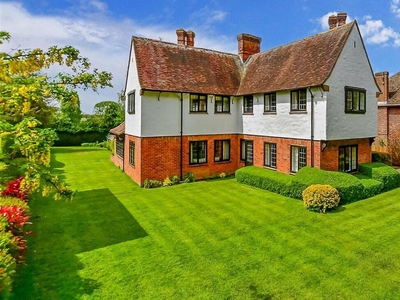 4 bedroom detached house for sale in Nackington Road, Canterbury, Kent, CT4