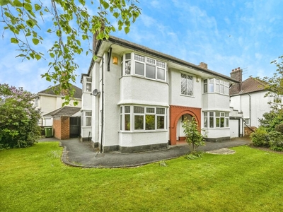 4 bedroom detached house for sale in St Andrews Road, Blundellsands, Merseyside, L23