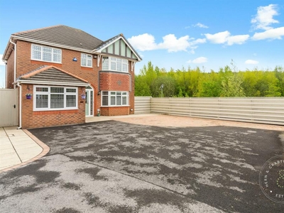 4 bedroom detached house for sale in Verallo Drive, Lansdowne Gardens, Canton, Cardiff, CF11