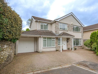 4 bedroom detached house for sale in Woodlands Rise, Downend, Bristol, BS16 2RX, BS16