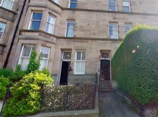 4 bedroom flat for rent in (1f1) Warrender Park Road, Marchmont, Edinburgh, EH9