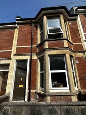 4 bedroom house for rent in Balfour Road, Ashton, Bristol, BS3