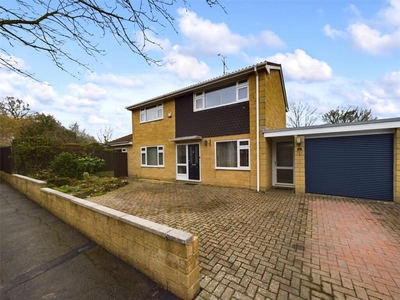 4 bedroom link detached house for sale in Three Sisters Lane, Prestbury, Cheltenham, Gloucestershire, GL52