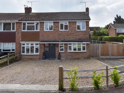 4 bedroom semi-detached house for sale in Lewis Court Drive, Boughton Monchelsea, Maidstone, Kent, ME17