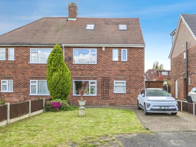 4 bedroom semi-detached house for sale in Orchard Crescent, Nottingham, NG9