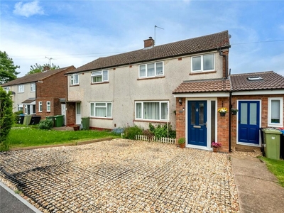 4 bedroom semi-detached house for sale in Tattenhoe Lane, Bletchley, Milton Keynes, Buckinghamshire, MK3