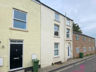 4 bedroom terraced house for rent in King Street, Cheltenham, GL50