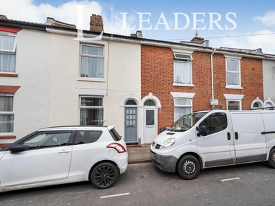 4 bedroom terraced house for rent in Margate Road, Southsea, PO5