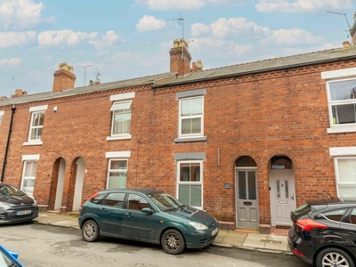 4 bedroom terraced house for sale in Catherine Street, Chester, CH1