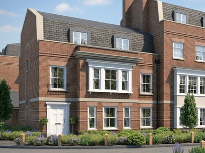 4 bedroom town house for sale in Abbots Gate, Bury St Edmunds, IP33