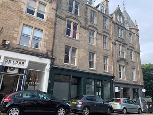 5 bedroom flat for rent in Argyle Place, Marchmont, Edinburgh, EH9