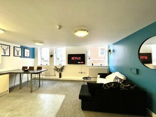 5 bedroom flat for rent in Wool Factory - Flat 5, Nottingham, Leicestershire, LE1