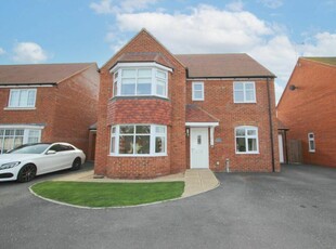 5 bedroom house for rent in Harris Close, Newton Leys, MK3