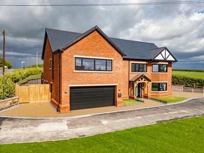 5 Bedroom House Newton Cheshire West And Chester