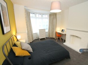 5 bedroom terraced house for rent in Lower Regent Street, Beeston, Nottingham, NG9