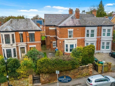 6 bedroom semi-detached house for sale in Middleborough Road, Coundon, Coventry, West Midlands, CV1 4DE, CV1