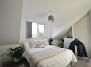 7 bedroom terraced house for rent in Heeley Road, Selly Oak B29 6EL, B29