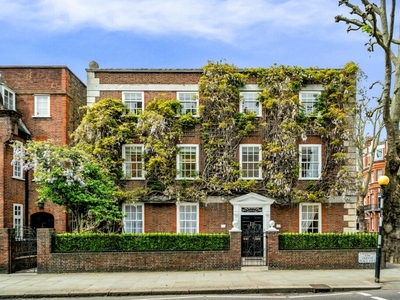 8 bedroom detached house for sale in Cheyne Place, London, SW3