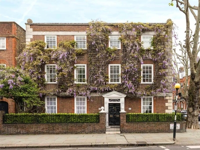 8 bedroom end of terrace house for sale in Cheyne Place, Chelsea, London, SW3