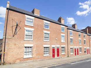 8 bedroom town house for rent in 184-188 Mansfield Road, Nottingham, NG1 3HW, NG1