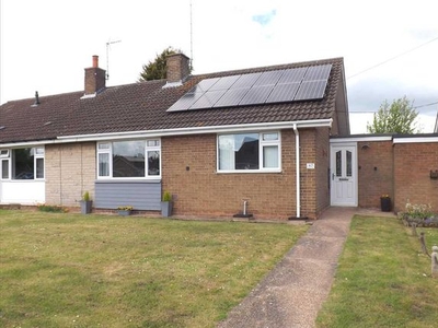 Bungalow to rent in Damsbrook Drive, Clowne, Chesterfield S43