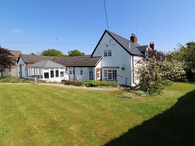 Cottage for sale in Church Road, Wanborough, Swindon SN4