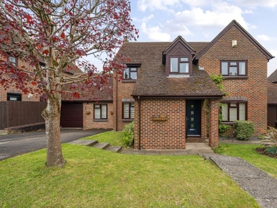 Detached house for sale in Bishops Drive, Wokingham, Berkshire RG40