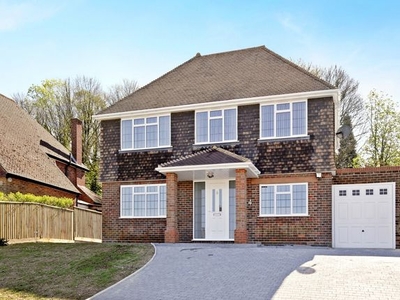 Detached house to rent in Amersham Hill Gardens, High Wycombe HP13