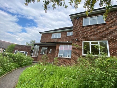 Detached house to rent in Binnacle Road, Rochester, Medway ME1