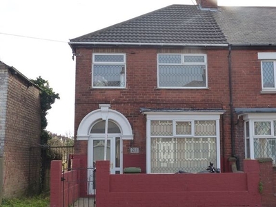 End terrace house to rent in Daubney Street, Cleethorpes DN35
