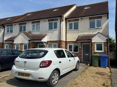 End terrace house to rent in Halfway Road, Sheerness ME12