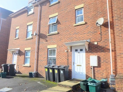 End terrace house to rent in Wright Way, Stapleton, Bristol BS16
