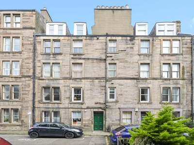 Flat for sale in 28 (1F2), Gardner's Crescent, Edinburgh EH3