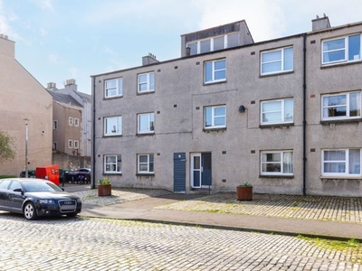Flat for sale in 9/3 Newhaven Main Street, Newhaven, Edinburgh EH6