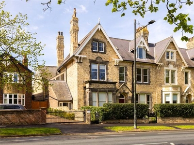 Flat for sale in Tadcaster Road, York, North Yorkshire YO24