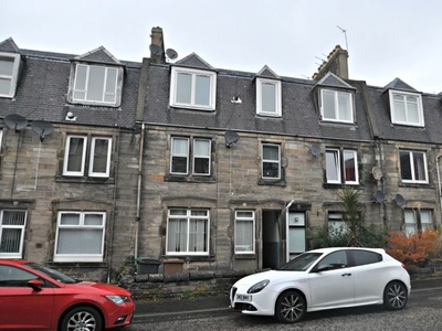 Flat to rent in 49d Victoria Terrace, Dunfermline, Fife KY12