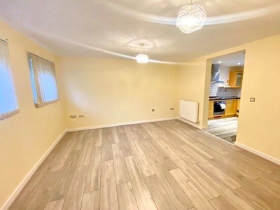 Flat to rent in Central 3, Sale M33