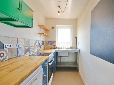 Flat to rent in City Road, St Pauls BS2