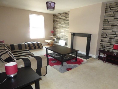 Flat to rent in Frederick Street South, Durham DH7