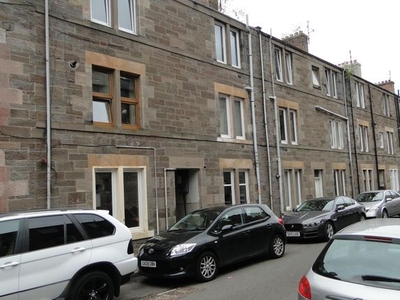 Flat to rent in Inchaffray Street, Perth PH1