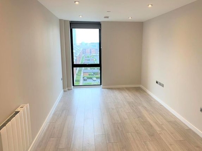 Flat to rent in Jesse Hartley Way, Liverpool L3