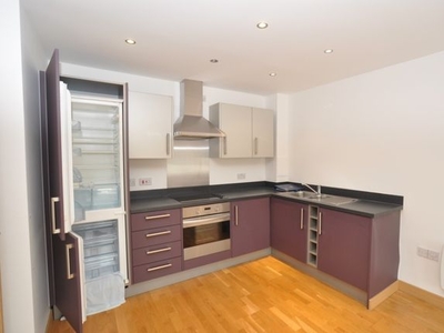 Flat to rent in Johnson Place, Walsworth Road, Hitchin SG4