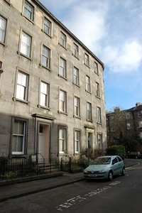 Flat to rent in Lauriston Park, Edinburgh EH3