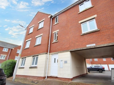 Flat to rent in Macfarlane Chase, Weston-Super-Mare BS23