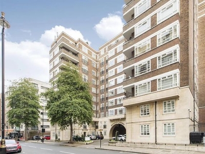 Flat to rent in Marsham Street, London SW1P