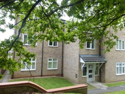 Flat to rent in Metchley Rise, Birmingham B17