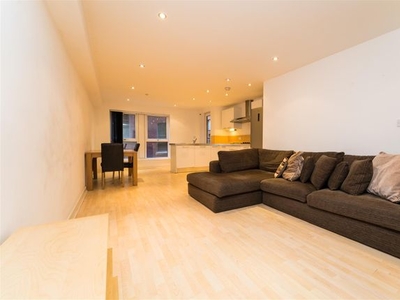 Flat to rent in Naples Street, Manchester M4