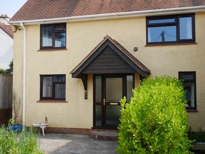 Maisonette to rent in East Budleigh Road, Budleigh Salterton EX9